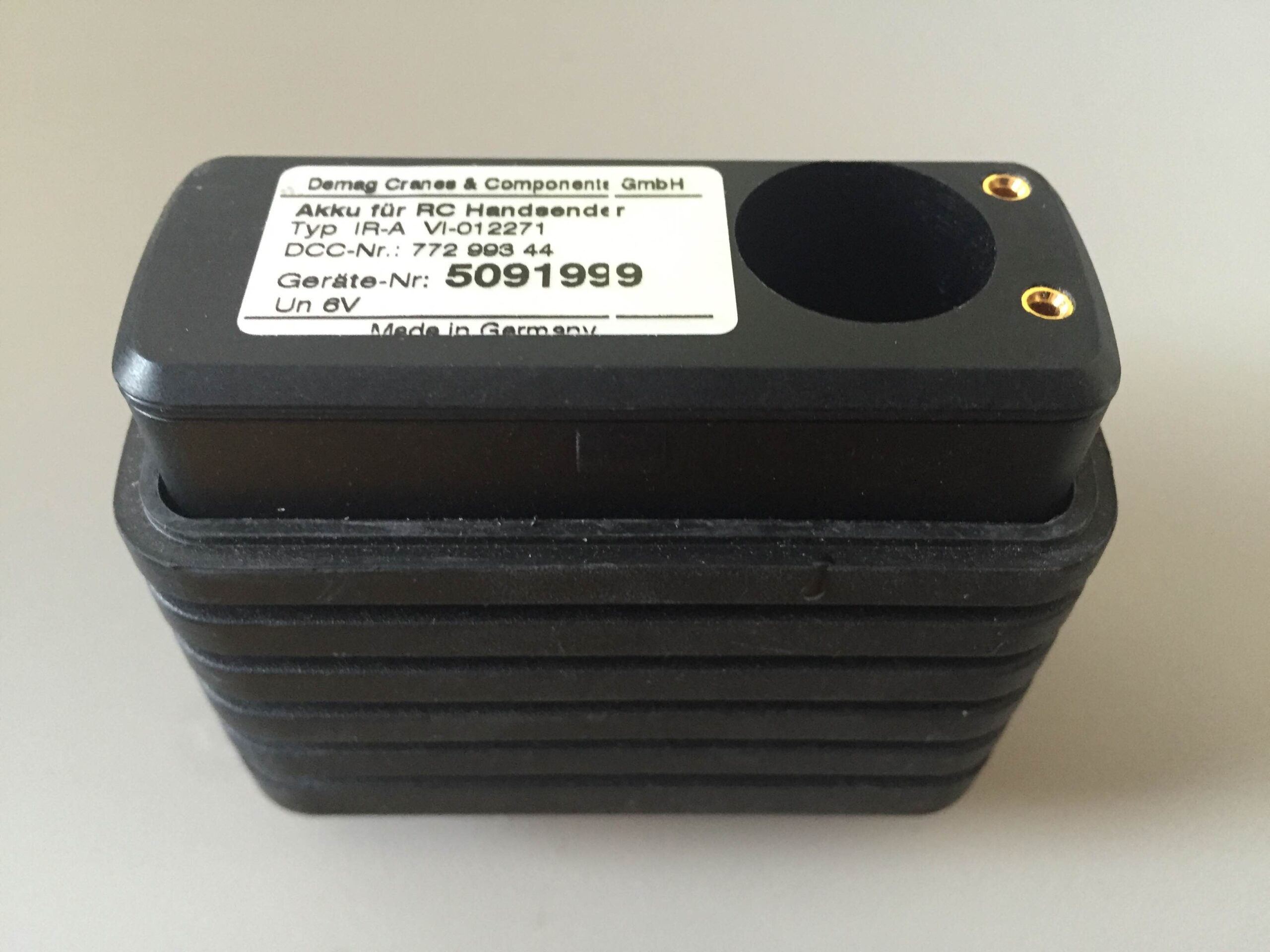 Accumulateur Nimh Pour Emetteur 700Mah